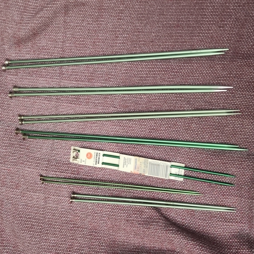 Lot‎ of Knitting Needles - 7 Sets - Green